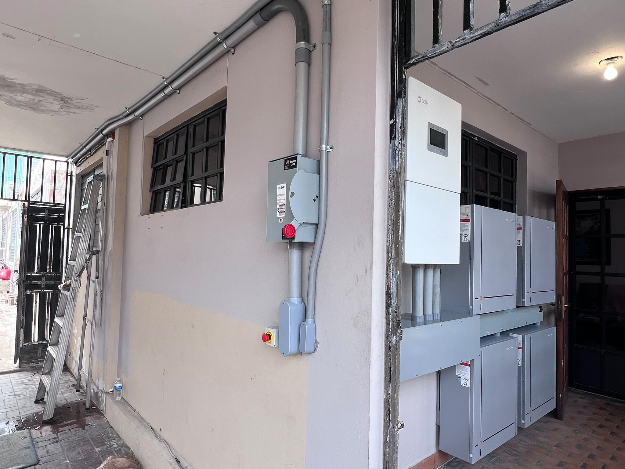 Pytes V16 × Solis 16K Supports Residential Energy Independence in Puerto Rico